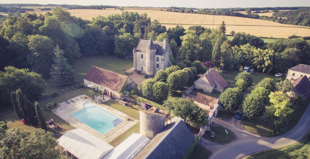 Chateau De Re Le Petit-Pressigny Exterior foto